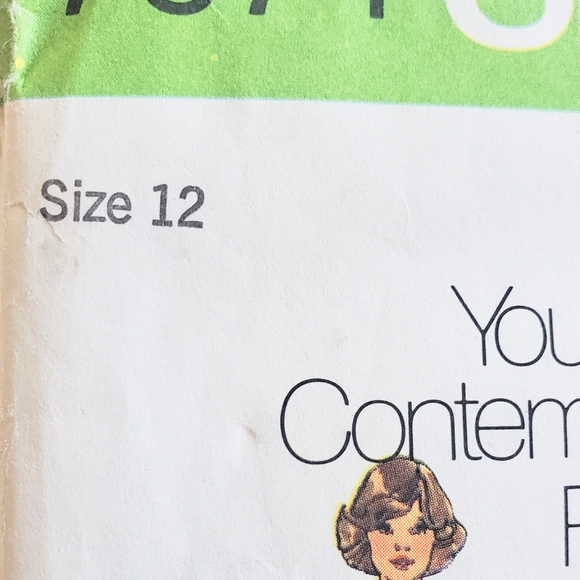 1976 Simplicity 7574 Sewing Pattern Top, Skirt, Scarf - Picture 3 of 5